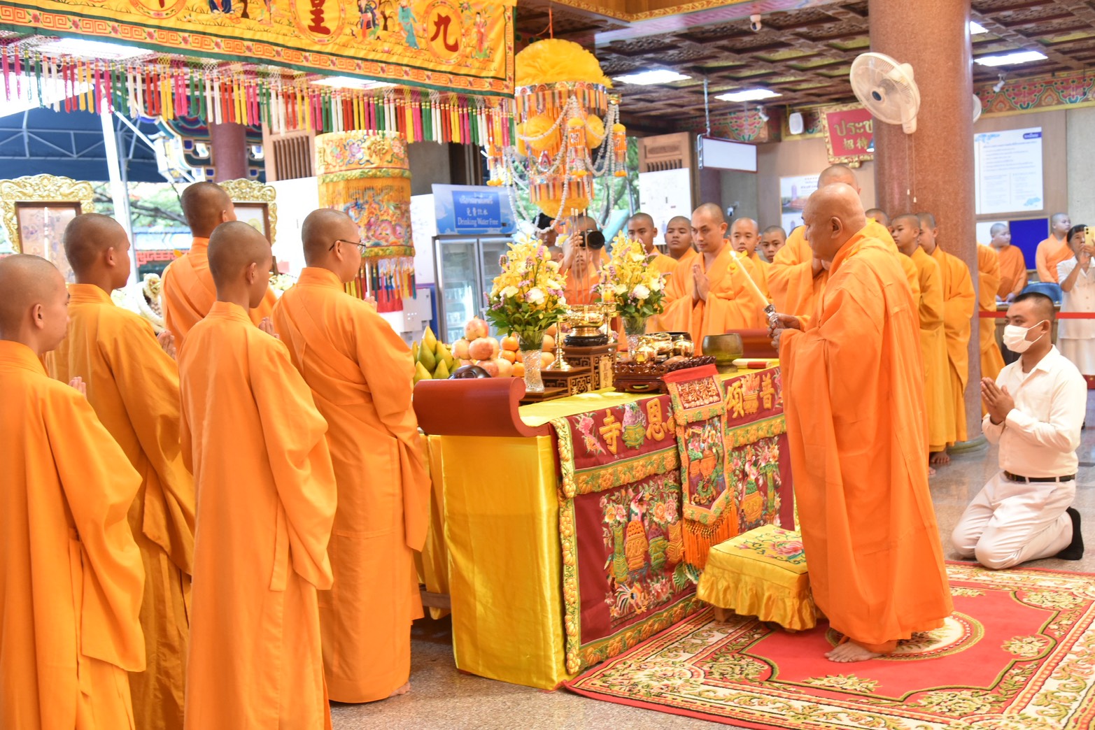 จังหวัดนนทบุรีเปิดงานเทศกาลถือศีลกินเจ 2568 วัดบรมราชากาญจนาภิเษกอนุสรณ์ (วัดเล่งเน่ยยี่ 2) พร้อมเชิญชวนประชาชนร่วมสร้างกุศล ปฏิบัติธรรม เจริญภาวนา