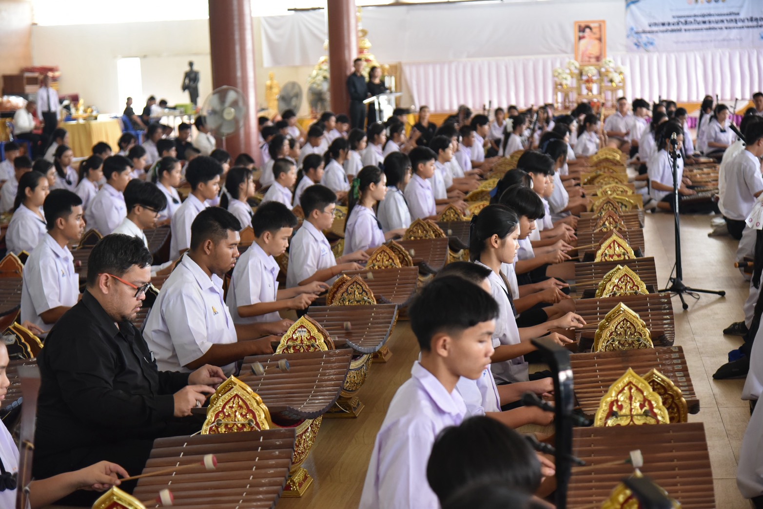 จังหวัดนนทบุรีจัดอบรมเชิงปฏิบัติการดนตรีไทย &ldquo;บทเพลงรำลึกในพระมหากรุณาธิคุณ&rdquo; น้อมสำนึกพระมหากรุณาธิคุณสมเด็จพระนางเจ้าสิริกิติ์ฯ