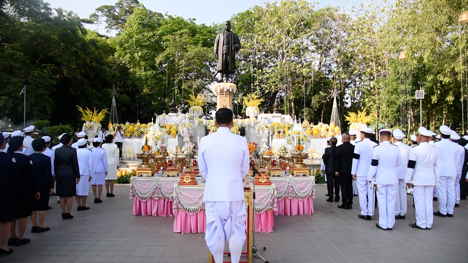 จังหวัดนนทบุรีจัดงานรัฐพิธี &ldquo;วันที่ระลึกพระบาทสมเด็จพระนั่งเกล้าเจ้าอยู่หัว พระมหาเจษฎาราชเจ้า&rdquo;