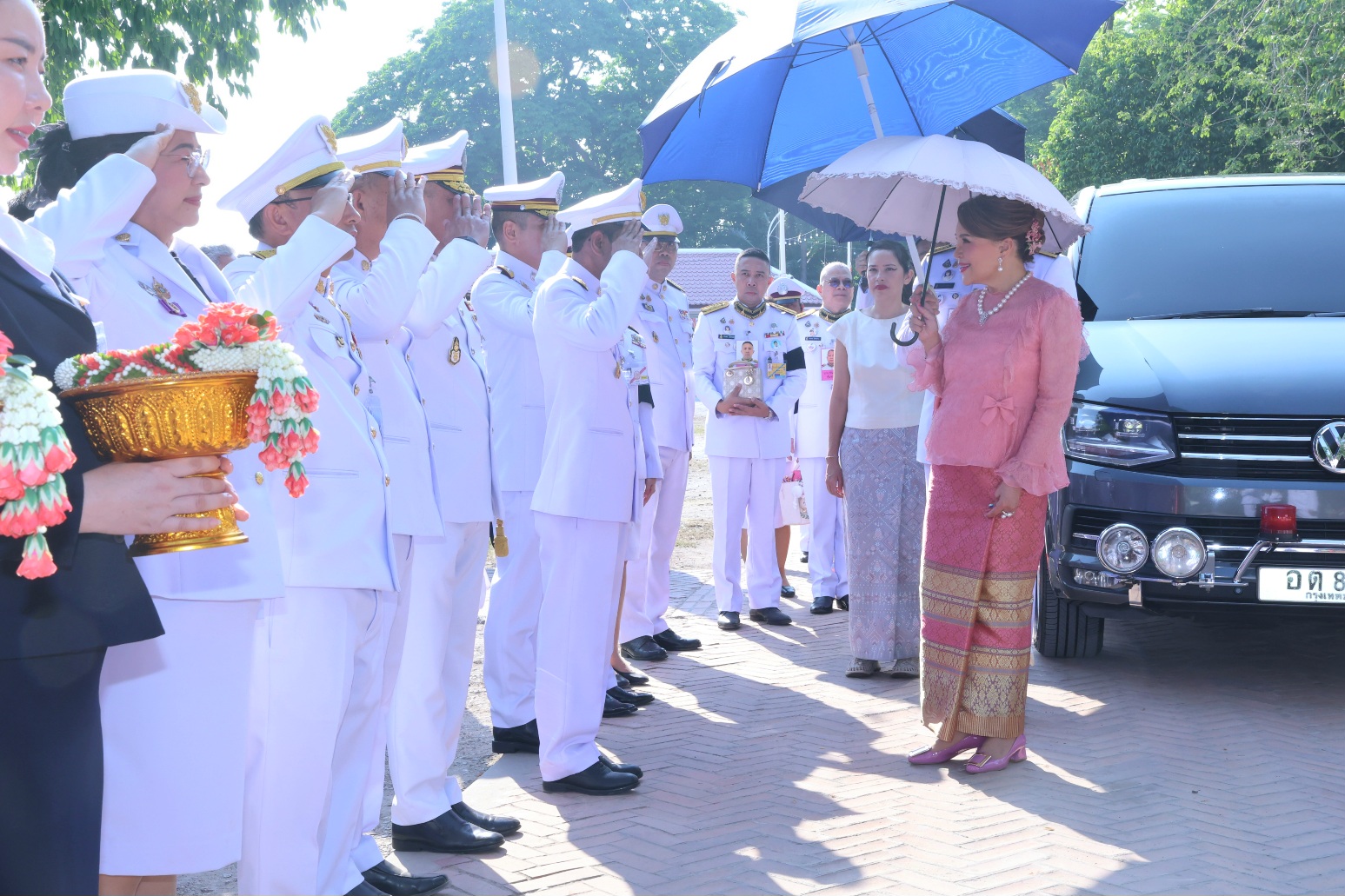 ทูลกระหม่อมหญิงอุบลรัตนราชกัญญา สิริวัฒนาพรรณวดี เสด็จไปทรงบำเพ็ญพระกุศลเนื่องในโอกาสวันคล้ายวันประสูติ ณ วัดเฉลิมพระเกียรติวรวิหาร จังหวัดนนทบุรี โดยมีผู้ว่าราชการจังหวัดนนทบุรีและพสกนิกรทุกหมู่เหล่าร่วมเข้าเฝ้ารับ-ส่งเสด็จ