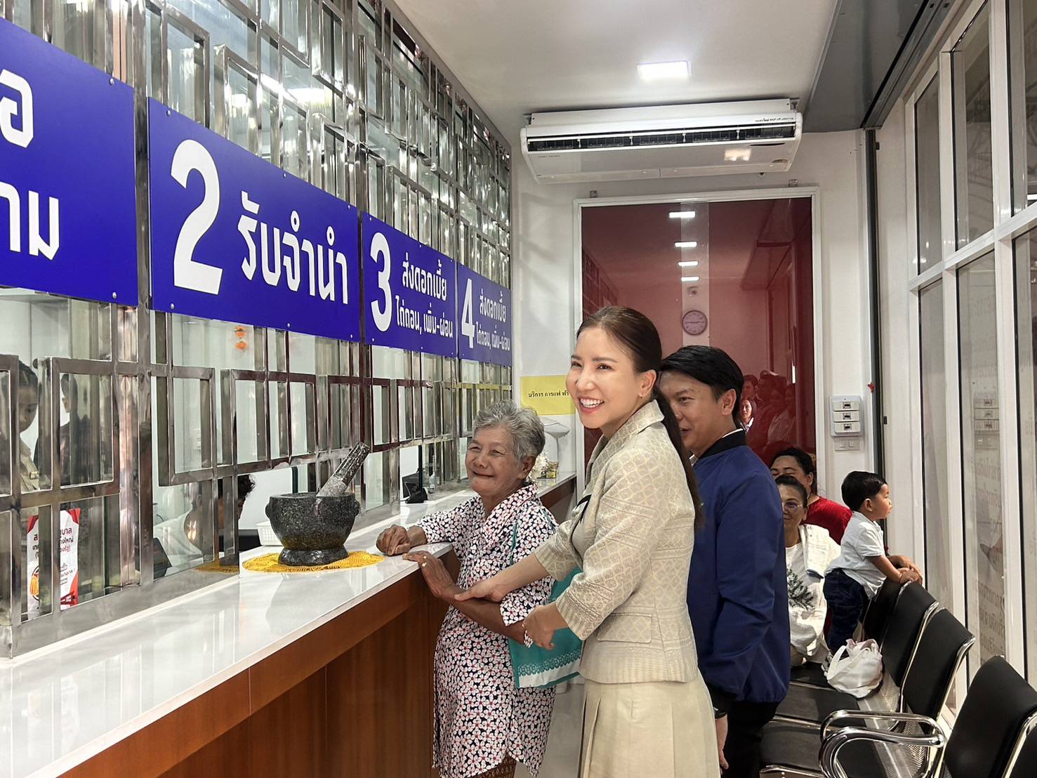 จังหวัดนนทบุรี เปิดสถานธนานุบาลเทศบาลเมืองบางใหญ่ เดินหน้าขับเคลื่อนโรงรับจำนำของรัฐ มุ่งสนับสนุนเงินทุนหมุนเวียนและบรรเทาความเดือดร้อนด้านค่าครองชีพให้แก่ประชาชนในพื้นที่อย่างเป็นรูปธรรม