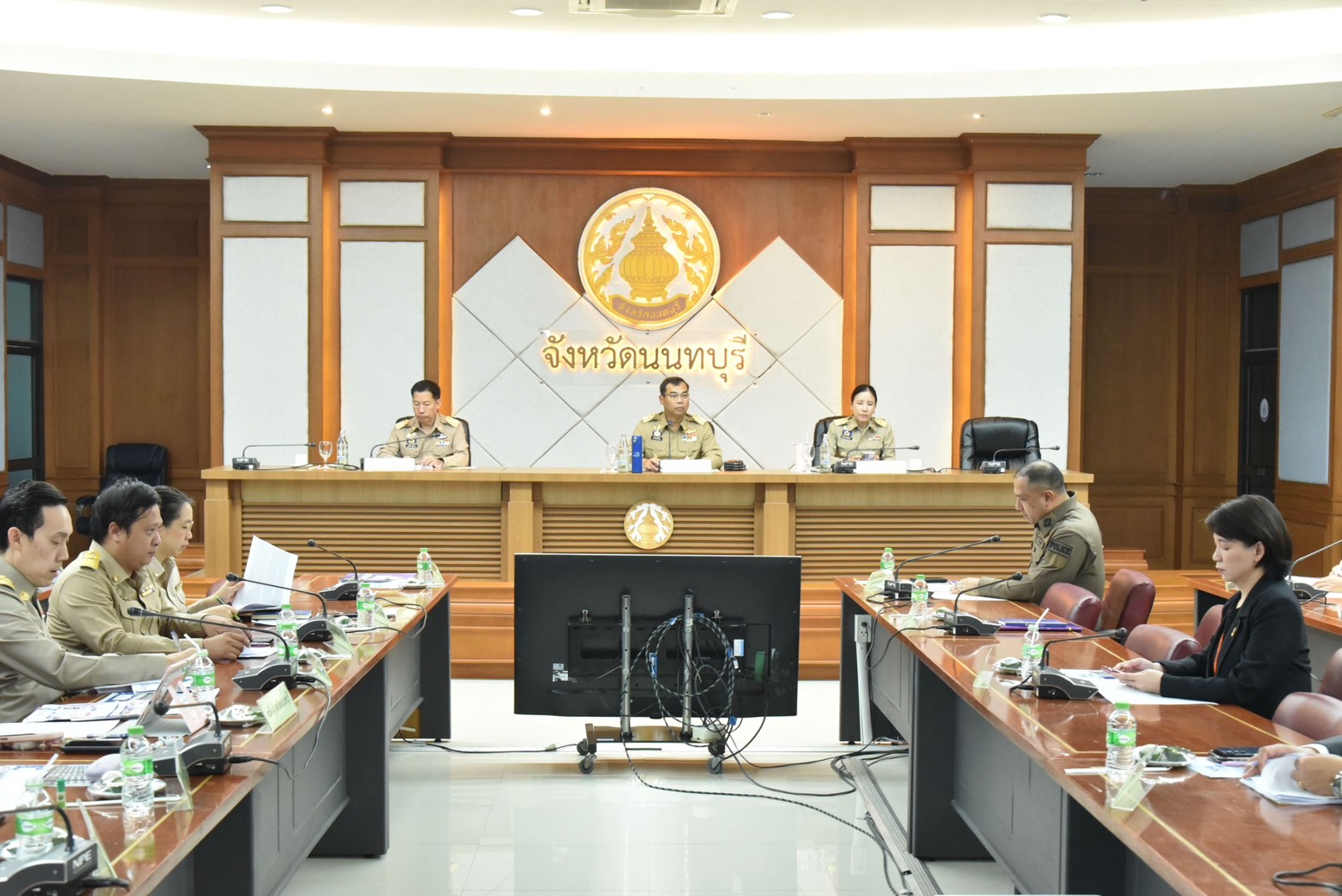 จังหวัดนนทบุรีจัดประชุมคณะกรมการจังหวัด หัวหน้าส่วนราชการ และหัวหน้าหน่วยงาน ฯลฯ ครั้งที่ 5/2569 เพื่อติดตามผลการดำเนินงานตามนโยบายและสถานการณ์สำคัญ