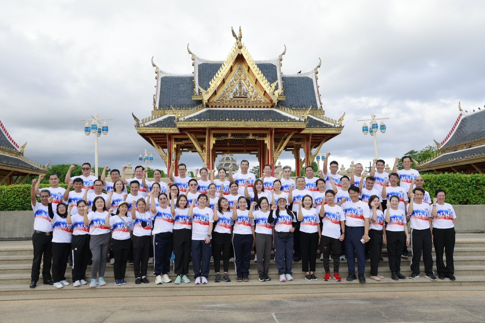 ผู้ว่าฯ นนทบุรี นำทีมบันทึกวิดีโอชวนชาวนนท์ร่วมงาน &ldquo;แสงนำใจไทยทั้งชาติ เดิน วิ่ง ปั่น ป้องกันอัมพาต ครั้งที่ 12 เฉลิมพระเกียรติ&rdquo; มุ่งสร้างสุขภาพดีห่างไกลโรคหลอดเลือดสมอง