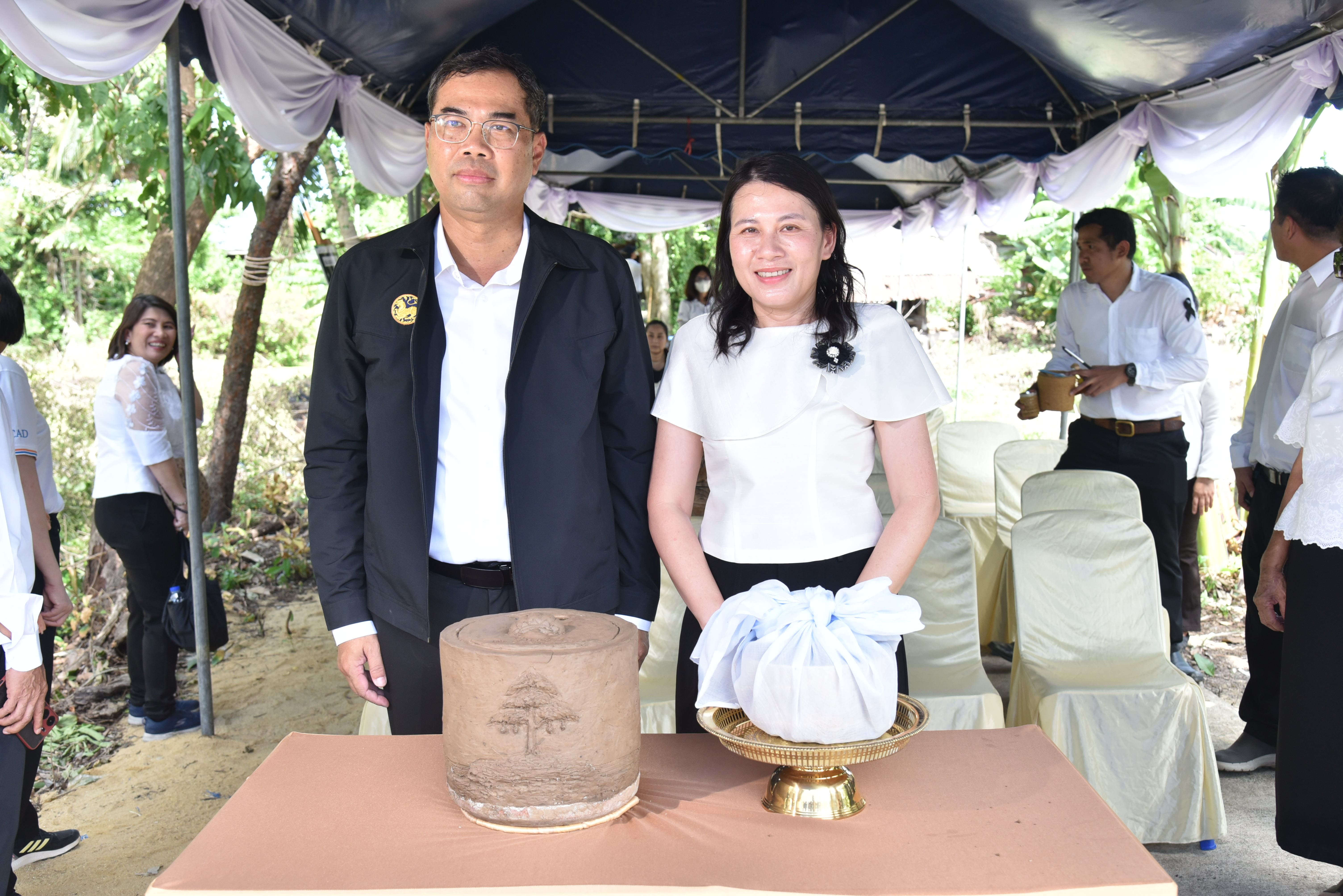 จังหวัดนนทบุรี จัดกิจกรรม &ldquo;ตามรอยพื้นที่เสด็จประพาสฯ รัชกาลที่ 9&rdquo; สืบสานมรดกทางเกษตรกรรมและอนุรักษ์พันธุ์ไม้สวนเมืองนนท์