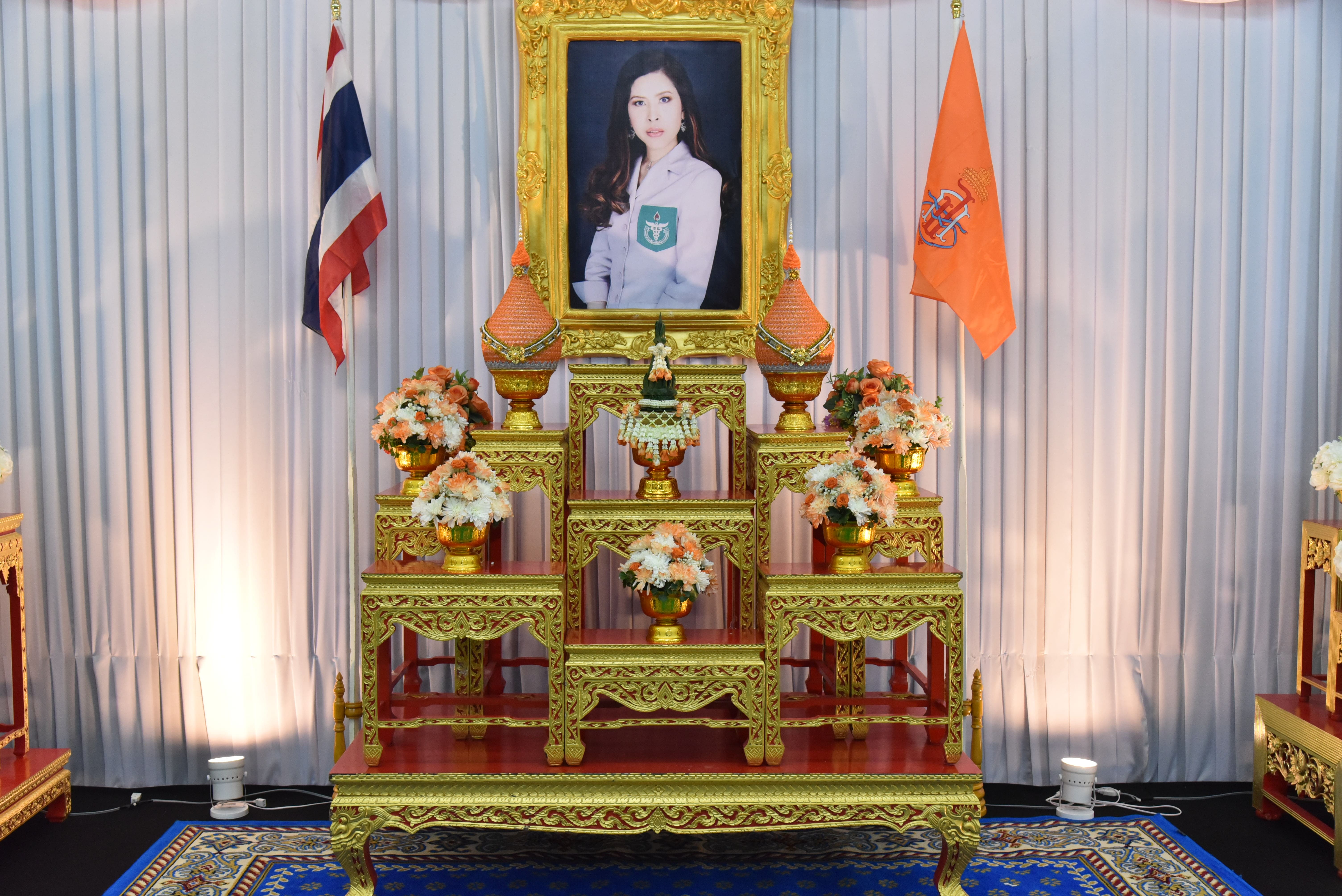 นนทบุรี จัดพิธีทำบุญตักบาตร-ถวายพระพรชัยมงคล เนื่องในวันคล้ายวันประสูติ สมเด็จเจ้าฟ้าฯ กรมพระศรีสวางควัฒน วรขัตติยราชนารี